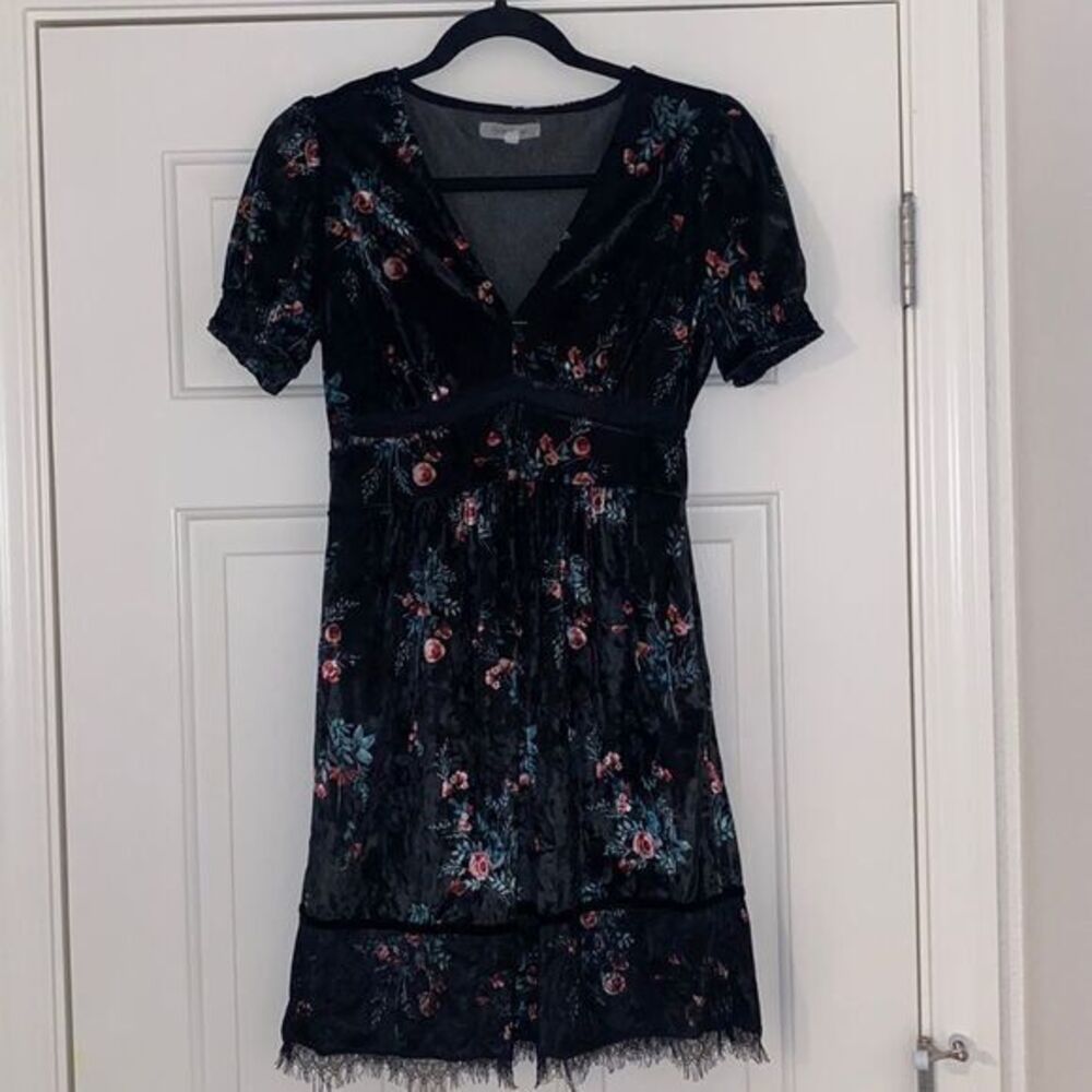 Gorgeous Black Velvet & Lace Dress